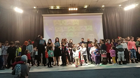 Elazığ Belediyesi Tarafından İlkbahar Çocuk Şenliği Düzenlendi