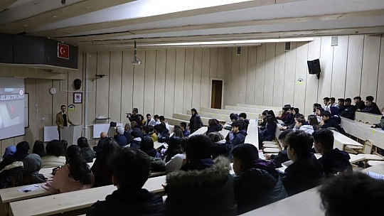 Fırat Üniversitesi Lise Öğrencilerine Tanıtılıyor
