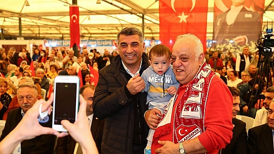 Milletvekili Erol, İzmir Elazığ Yöresel Ürünler Fuarını Gezdi