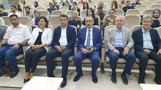 Akademide Yenilikçi Dijital  Araçlar ve Akademik Gelişim Eğitimi