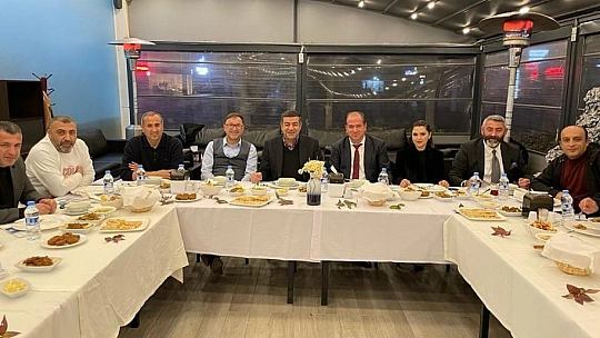 KKTC Elazığ Derneği Üyeleri Yemekte Buluştu