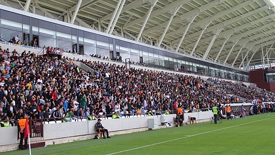 Yeni evde ilk hüzün!