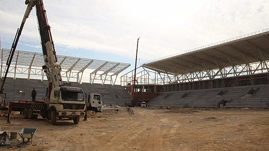 Yeni Elazığ Stadyumu yükseliyor