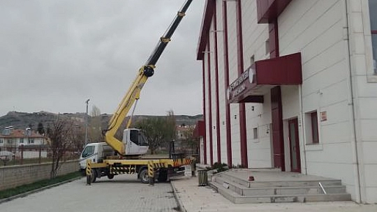 15 Temmuz Şehitleri Spor Salonu'nda bakım onarım çalışmaları