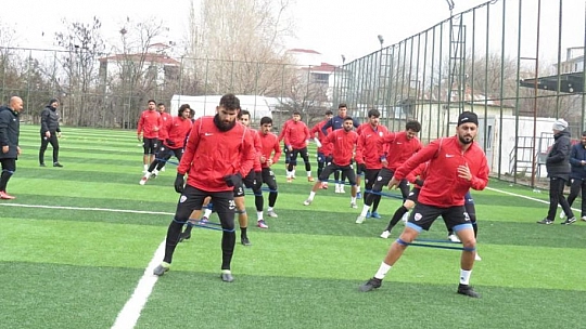 Karakoçlar, topbaşı yaptı