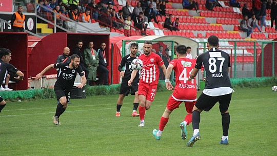 HD Elazığ Karakoçan FK: 3 – Kuşadasıspor: 2