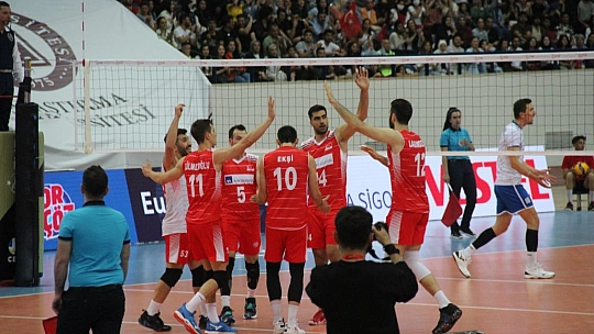 CEV Altın Lig: Türkiye: 3 – Slovakya: 0