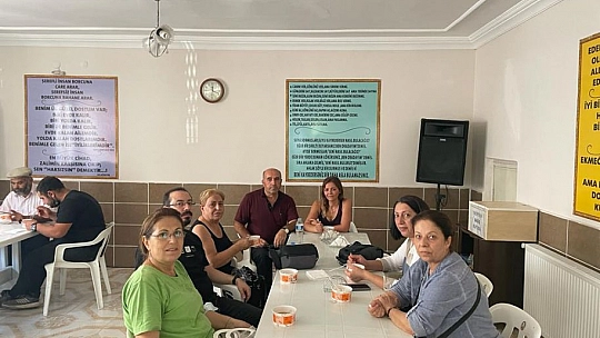 Fevzi Çakmak Mahallesi Taziye Evinde Aşure Programı Düzenlendi