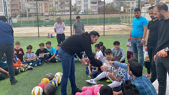 Gençlik Meclisi Gençlerin Emrinde