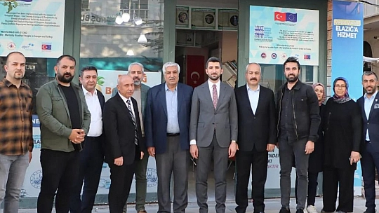 Ak Parti Seçim Çalışmalarını Sürdürüyor