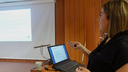 Fırat Üniversitesi Hastanesi'nde personele yönelik eğitimler devam ediyor