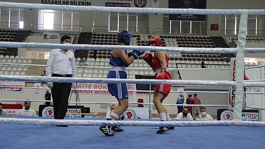 Buse Naz Çakıroğlu: 'Moral vermek için Elazığ'a geldim'
