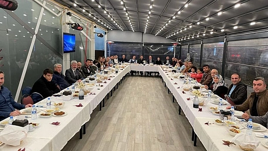 KKTC Elazığ Derneği Üyeleri Yemekte Buluştu