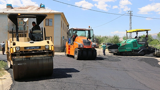 Elazığ İl Özel İdaresi Bayramda da Çalışmalarını Devam Ettirdi