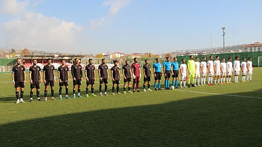 23 Elazığ FK'ya Ayvalıkgücü freni!