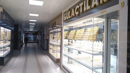 İzzetpaşa Camii Yıkılacak mı?