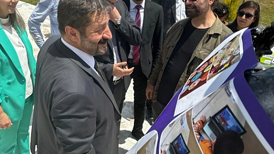 Elazığ'da Atık Malzemelerden Sergi Yaptılar