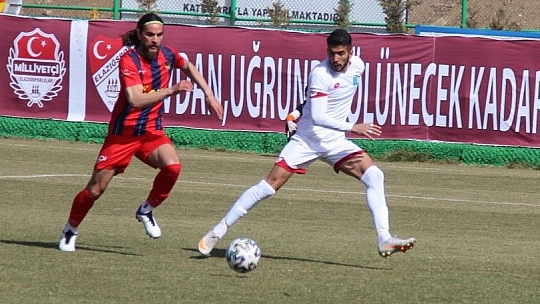 Elazığ Karakoçan, 3 puanı kaçırdı!