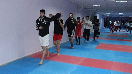 Elazığ'ın demir yumrukları!