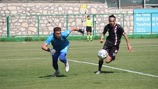 Ömer attı, fark 4'e indi!