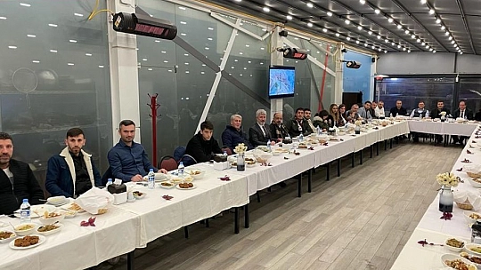 KKTC Elazığ Derneği Üyeleri Yemekte Buluştu