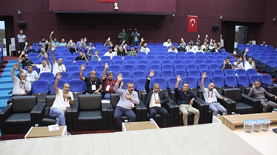 ES Elazığspor'da Serkan Çayır güven tazeledi