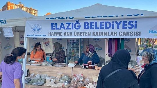 Salçalı Köfte Festivalinde Hayme Ana Standına Yoğun İlgi Gösterildi