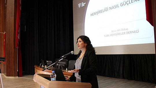 'Hemşirelikte Güçlendirme' Konulu Konferans Verildi