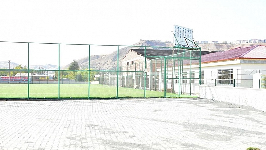 Milletvekili Demirbağ, Palu'da Yapımı Devam Eden Spor Kompleksi ile İlgili Açıklamada Bulundu