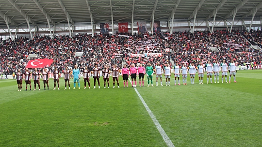 Baş döndüren Gakgo!