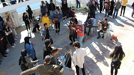 Fırat Üniversitesi, Öğrencilerine Keban Baraj Gölünü Gezdirdi