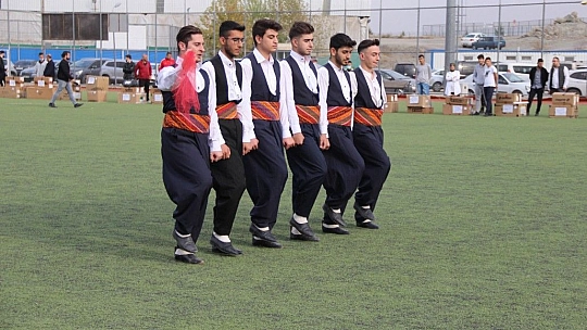 Gelenek bu yıl da bozulmadı