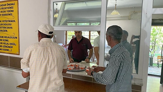 Fevzi Çakmak Mahallesi Taziye Evinde Aşure Programı Düzenlendi