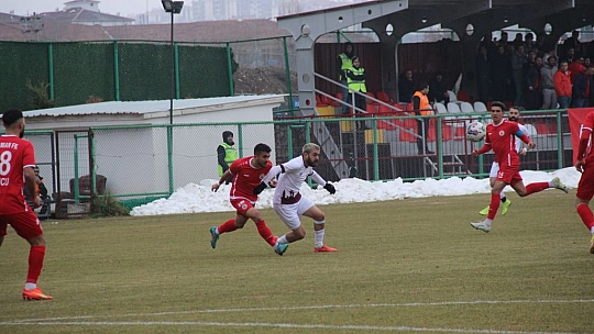 23 Elazığ 'lider' sever!