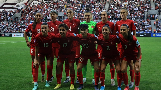 Elazığ'da, Millilerimiz rahat kazandı