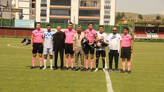 Şampiyon Sürsürüspor!