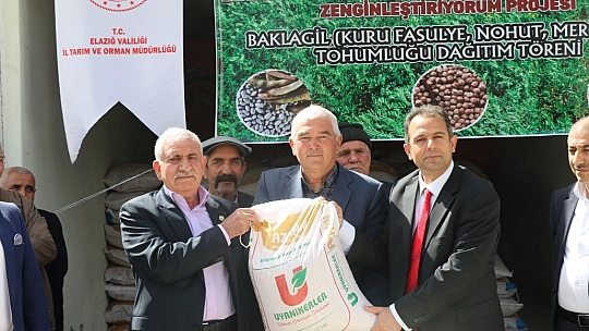 Elazığ'da Çiftçiye Tohum Desteği