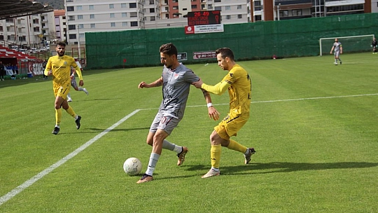 Gakgo 'çizgileri' geçemedi!