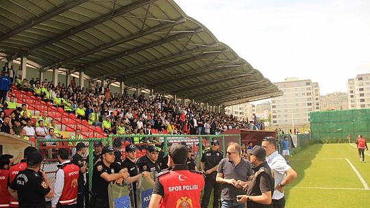 Şampiyon Sürsürüspor!