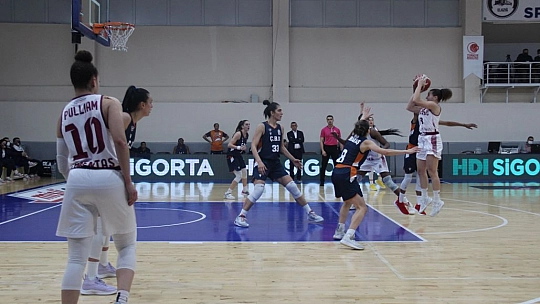 Elazığ İÖİ: 53 - ÇBK Mersin: 81