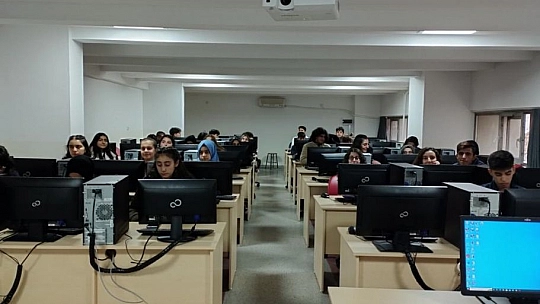 Fırat Üniversitesi Lise Öğrencilerine Tanıtılıyor