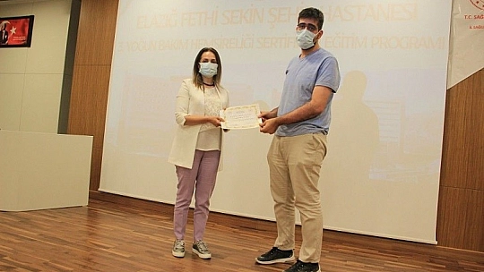 Şehir Hastanesi 3.'Yoğun Bakım Hemşireliği Sertifikalı Eğitim' Programı Tamamlandı