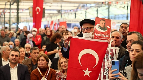 Milletvekili Erol, İzmir Elazığ Yöresel Ürünler Fuarını Gezdi