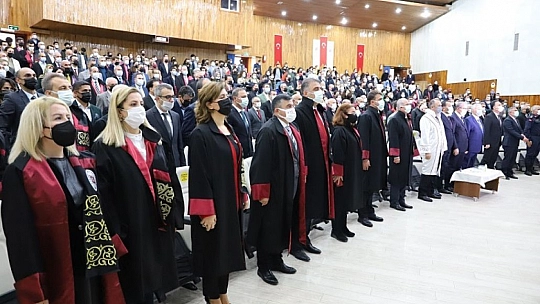 Fırat Üniversitesi 2021-2022 Akademik Yılı Açılış Töreni Yapıldı