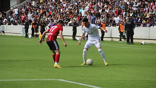 Yeni evde ilk hüzün!