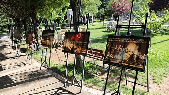 Fırat Üniversitesi'nde 15 Temmuz Temalı Resim Sergisinin Açılışı Yapıldı
