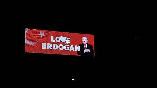'Stop Erdoğan' skandalına Elazığ'dan 'Love Erdoğan' yanıtı