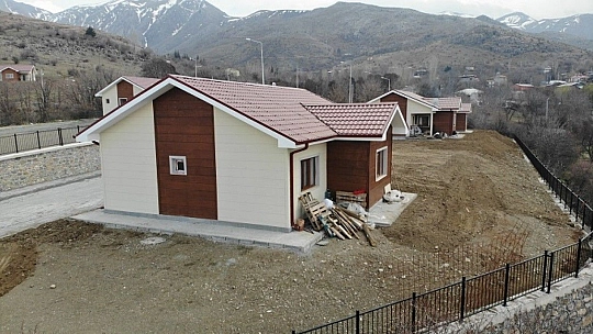 Yeni köy evleri