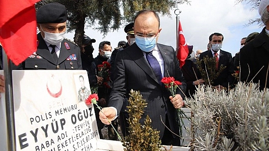 Elazığ Valisi Yırık, 'Çanakkale Zaferi, bir milletin diriliş zaferidir'