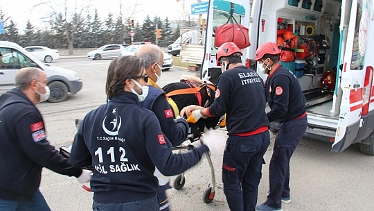 Elazığ'da trafik kazası, çok sayıda yaralı var